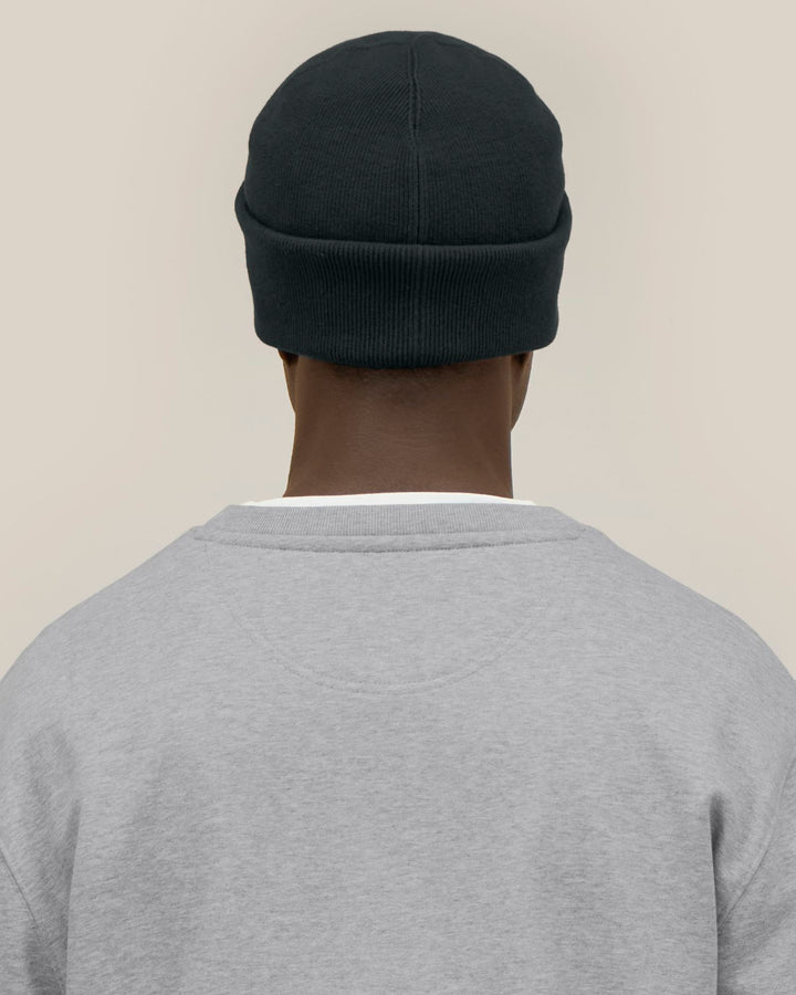 Stanley/Stella Rib Beanie 2.0 – Black (C002), mallikuva takaa