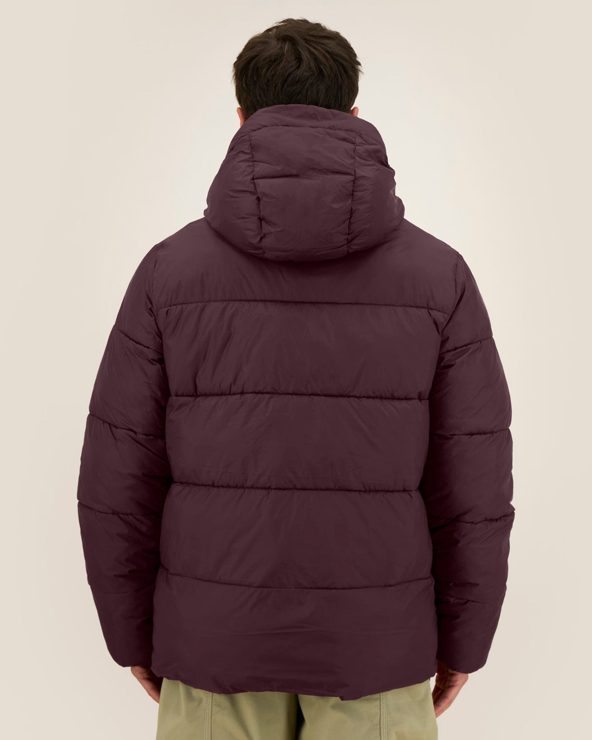 Stanley/Stella Puffer 2.0 – Red Brown (C116), mallikuva takaa