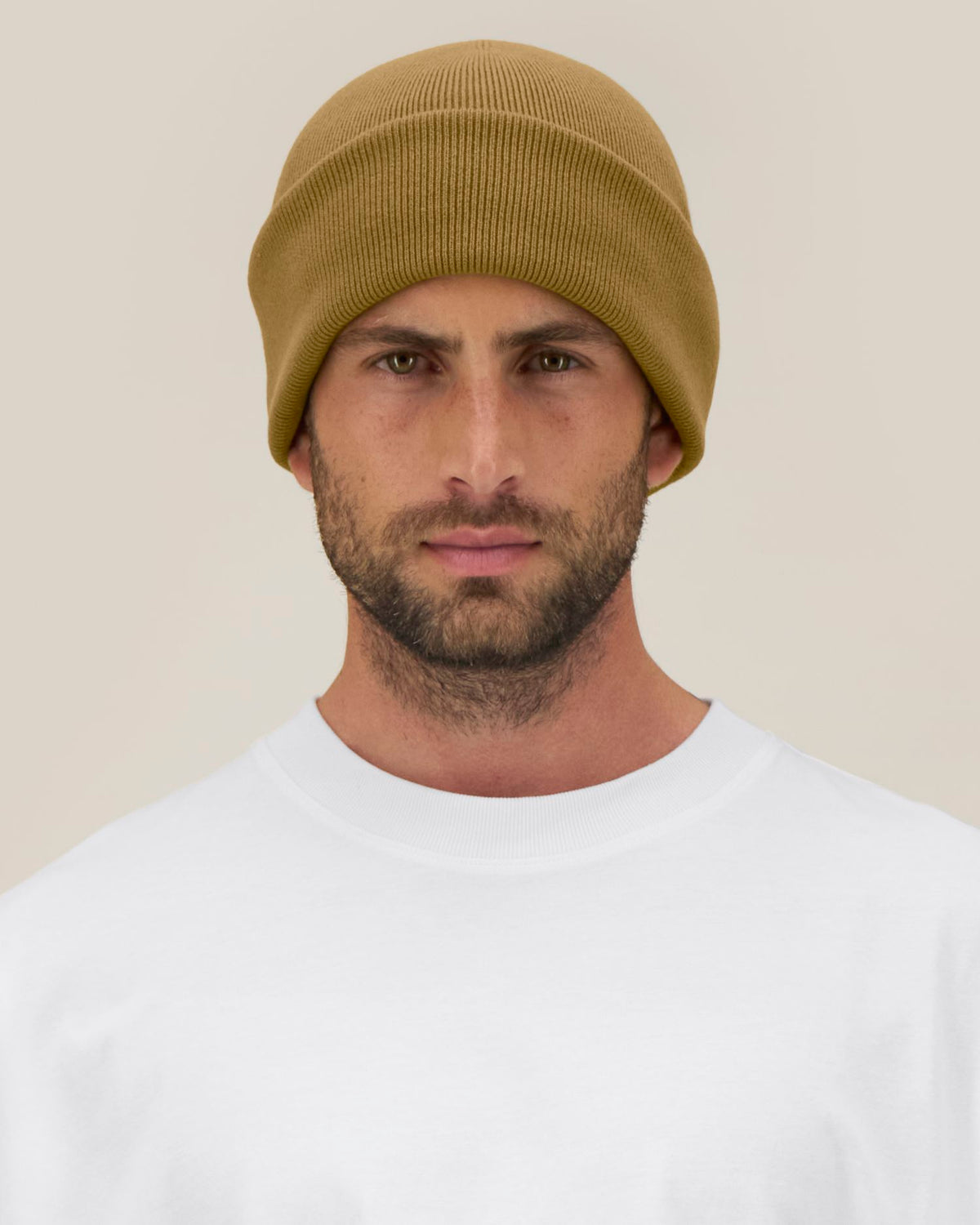 Stanley/Stella Rib Beanie 2.0 – Bronze (C176), mallikuva edestä